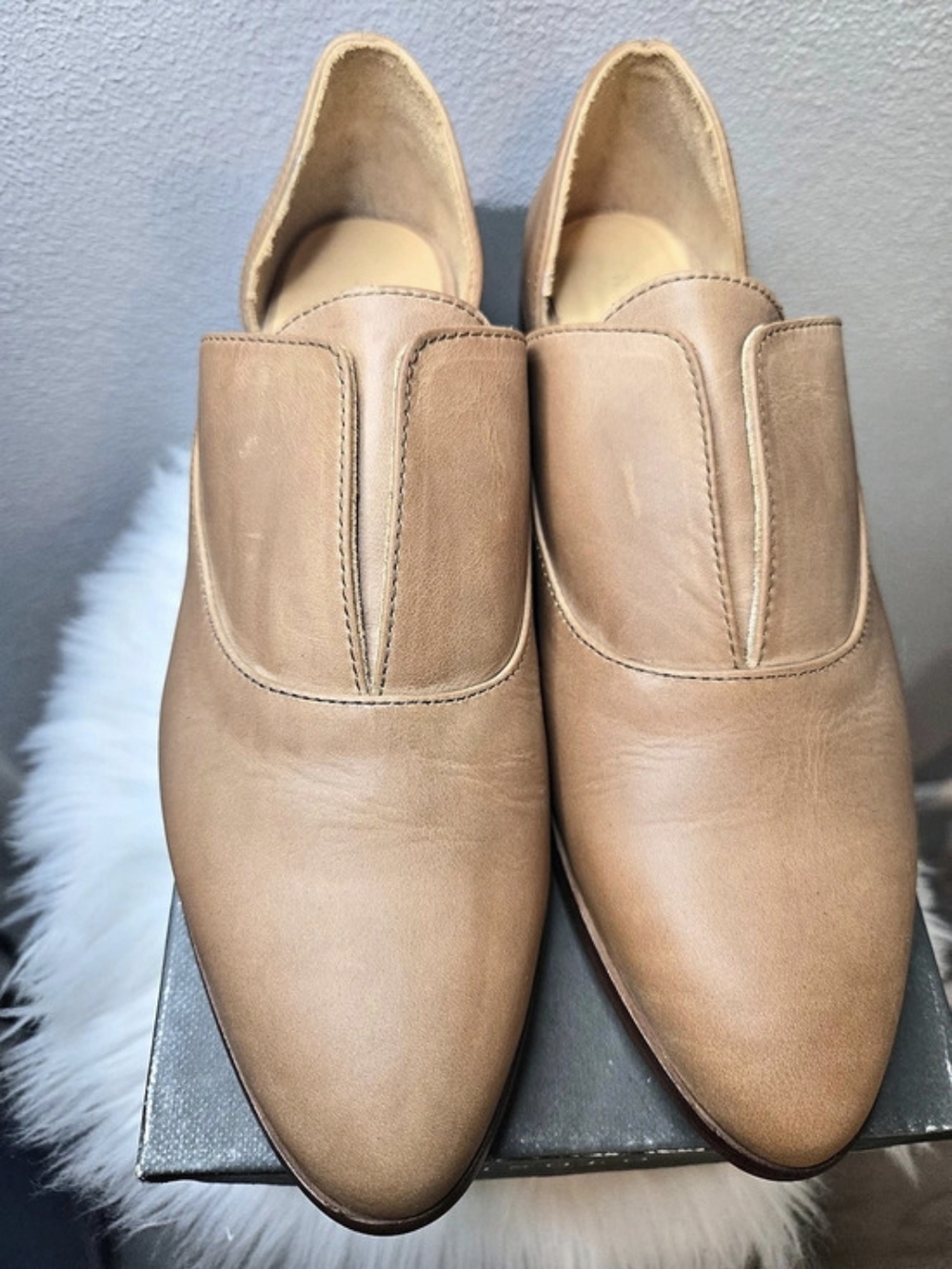 Nisolo Emma D'Orsay Oxford Leather Slip-On Almond US 9.5 Store Returns
